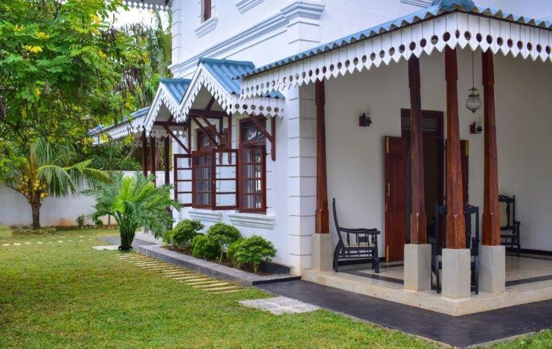Headman House Antique Villa - A Seaside Royal Stay Ahangama Esterno foto